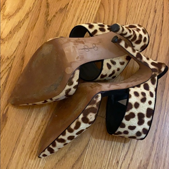 Jessica Simpson leopard print heels - Picture 3 of 3